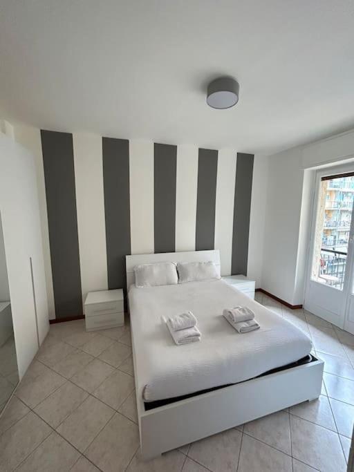 Cozy Apartment San Siro - Fiera Milão Exterior foto